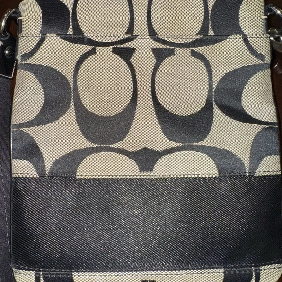Coach black and Tan Crossbody Bag - Picture 3 of 8